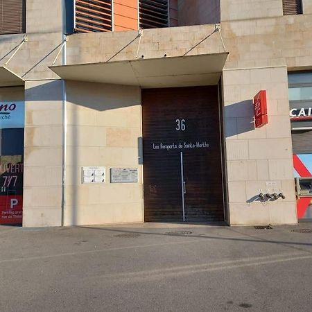 Appartement 8 Personnes En Face Des Remparts Climatise Avec Terrasse Et Parking Aviñón Exterior foto